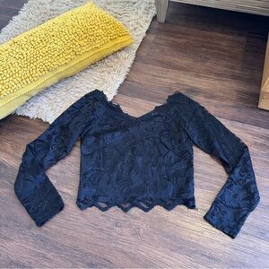 Elegant A’GACI Black lace off the shoulder long sleeve top Size M
